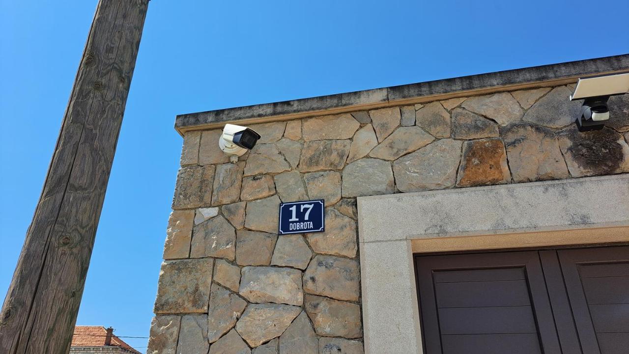 Dubrovnik Airport Apartment Tea Durovici Екстер'єр фото